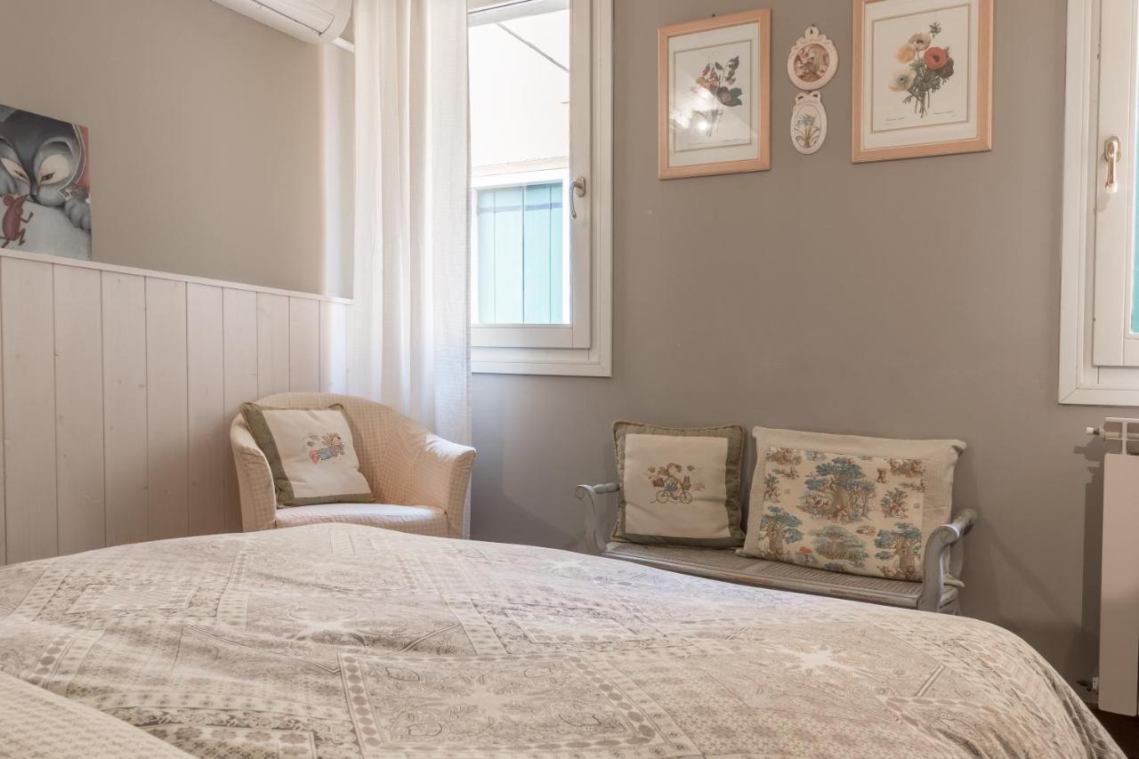Ca Falier Piccolo - Little Sweet Studio In 10-12 Minutes From Bus&Train Station Διαμέρισμα Βενετία Εξωτερικό φωτογραφία