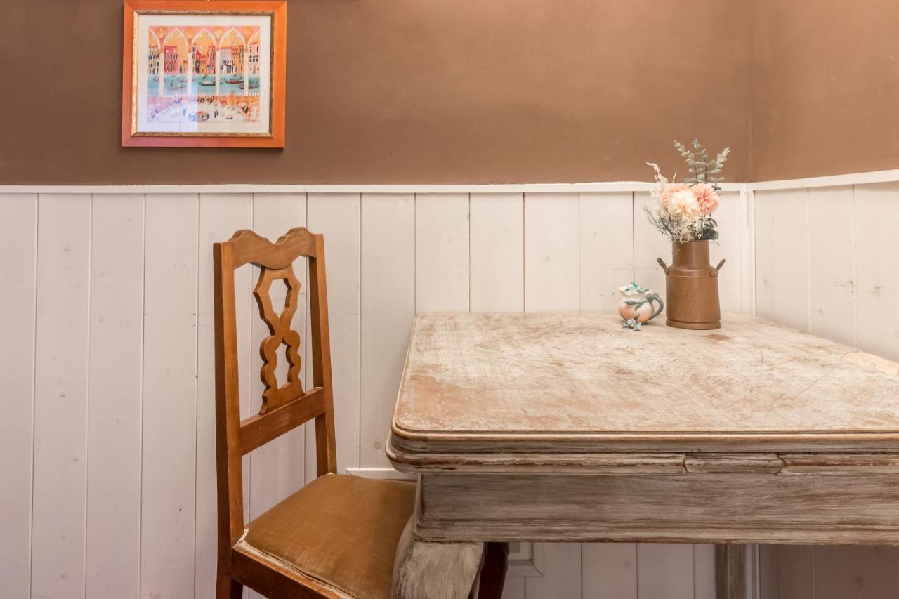 Ca Falier Piccolo - Little Sweet Studio In 10-12 Minutes From Bus&Train Station Διαμέρισμα Βενετία Εξωτερικό φωτογραφία